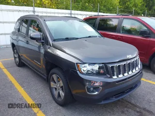 2016 Jeep Compass Latitude with VIN 1C4NJCEA8GD789121, listed as a IAAI auction lot 42377303 with 182,517 mi miles and . Bid and sale history available at DreamBid. Image 1.