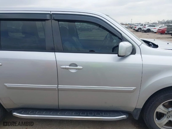 2013 Honda Pilot EX-L with VIN 5FNYF3H58DB018126, listed as a IAAI auction lot 41536720 with 127,984 mi miles. Bid and sale history available at carsss.com. Image 14.
