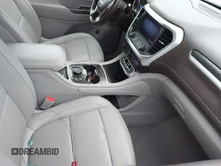 2020 GMC Acadia SLT with VIN 1GKKNULS3LZ137372, listed as a IAAI auction lot 41506267 with 121,853 mi miles and . Bid and sale history available at DreamBid. Image 5.