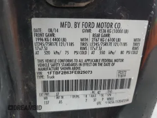 2015 Ford F-250 XLT z VIN 1FTBF2B63FEB25073, wystawiony jako Copart lot #57553025 z przebiegiem 38 052 mil mil oraz Szkoda całkowita • Salvage title. Historia ofert i sprzedaży dostępna na DreamBid. Obrazek 12.