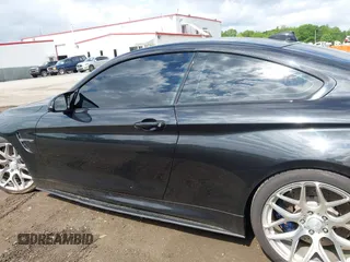 2016 BMW M4 z VIN WBS3R9C50GK337094, wystawiony jako IAAI lot #42167108 z przebiegiem 70 085 mil mil oraz . Historia ofert i sprzedaży dostępna na DreamBid. Obrazek 15.