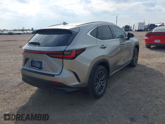 2025 Lexus NX with VIN 2T2GDCAZ1SC021039, listed as a IAAI auction lot 40957519 with 897 mi miles. Bid and sale history available at carsss.com. Image 4.
