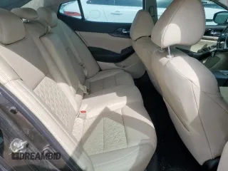 2016 Nissan Maxima SV z VIN 1N4AA6AP1GC433390, wystawiony jako Copart lot #53637775 z przebiegiem 120 859 mil mil oraz Szkoda całkowita • Salvage title. Historia ofert i sprzedaży dostępna na DreamBid. Obrazek 10.
