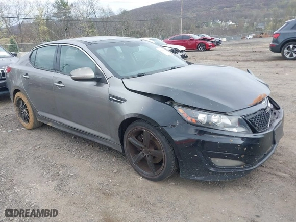 2013 Kia Optima SX with VIN 5XXGR4A6XDG140804, listed as a IAAI auction lot 42078793 with 237,404 mi miles. Bid and sale history available at carsss.com. Image 1.
