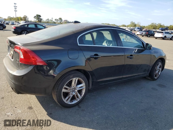 2015 Volvo S60 T5 Platinum with VIN YV1612TM9F2356357, listed as a Copart auction lot 74677214 with 110,395 mi miles and Clean Title. Bid and sale history available at carsss.com. Image 3.