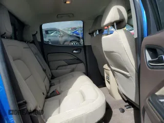 2019 GMC Canyon z VIN 1GTP6CE12K1174133, wystawiony jako Copart lot #51242875 z przebiegiem 182 902 mil mil oraz Szkoda całkowita • Salvage title. Historia ofert i sprzedaży dostępna na DreamBid. Obrazek 10.