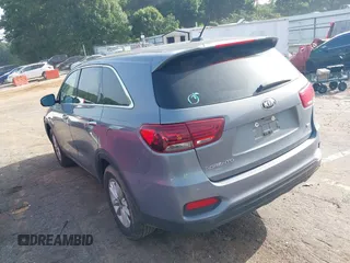 2020 Kia Sorento L with VIN 5XYPG4A33LG701186, listed as a IAAI auction lot 39941893 with 190,765 mi miles. Bid and sale history available at carsss.com. Image 3.