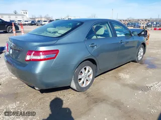 2011 Toyota Camry LE with VIN 4T1BK3EK1BU618272, listed as a IAAI auction lot 41690797 with 130,686 mi miles. Bid and sale history available at carsss.com. Image 4.