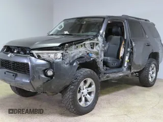 2018 Toyota 4Runner SR5 with VIN JTEBU5JR7J5606564, listed as a Copart auction lot 54788655 with 149,936 mi miles and Salvage Title. Bid and sale history available at carsss.com. Image 2.