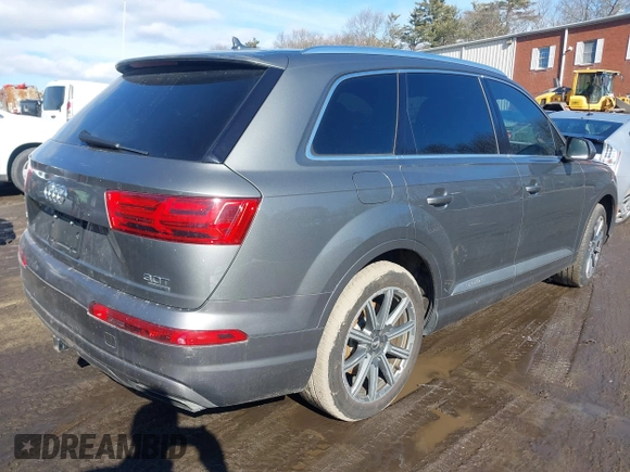 2017 Audi Q7 Premium Plus with VIN WA1LAAF79HD004342, listed as a IAAI auction lot 41492021 with 128,403 mi miles. Bid and sale history available at carsss.com. Image 4.