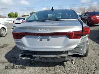 2024 Kia Forte LXS with VIN 3KPF24AD8RE794845, listed as a Copart auction lot 43935725 with 17,674 mi miles and Clean Title. Bid and sale history available at carsss.com. Image 6.