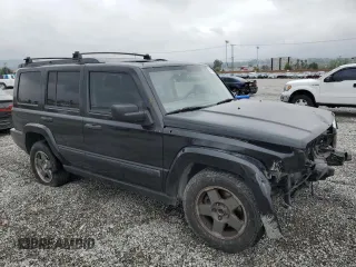 2006 Jeep Commander z VIN 1J8HH48K86C289122, wystawiony jako Copart lot #55810935 z przebiegiem 140 063 mil mil oraz Szkoda całkowita • Salvage title. Historia ofert i sprzedaży dostępna na DreamBid. Obrazek 4.