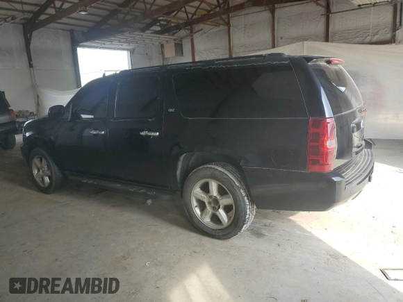 2007 Chevrolet Suburban LTZ with VIN 1GNFK163X7J252250, listed as a Copart auction lot 58479585 with 269,637 mi miles and Clean title. Bid and sale history available at DreamBid. Image 2.