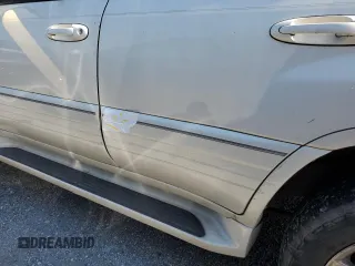 2000 Lexus LX 470 with VIN JT6HT00W2Y0106774, listed as a Copart auction lot 74762004 with Not Provided miles and Salvage Title. Bid and sale history available at DreamBid. Image 13.