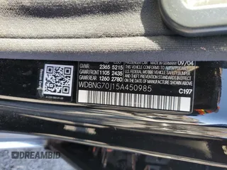 2005 Mercedes-Benz S-Class 4.3L with VIN WDBNG70J15A450985, listed as a Copart auction lot 71288714 with 137,010 mi miles and Salvage Title. Bid and sale history available at carsss.com. Image 12.