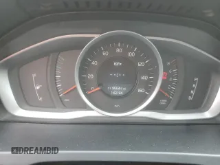 2015 Volvo V60 z VIN YV126MEA6F1206906, wystawiony jako Copart lot #51837425 z przebiegiem 142 194 mil mil oraz Tytuł czysty. Historia ofert i sprzedaży dostępna na DreamBid. Obrazek 12.