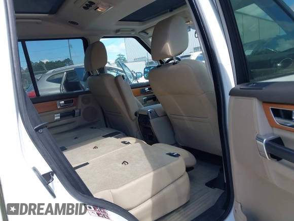 2013 Land Rover LR4 HSE with VIN SALAG2D46DA688409, listed as a IAAI auction lot 42220645 with 156,502 mi miles and . Bid and sale history available at DreamBid. Image 8.