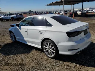 2015 Audi A3 z VIN WAUHJGFF2F1080809, wystawiony jako Copart lot #70770833 z przebiegiem 129 505 mil mil oraz . Historia ofert i sprzedaży dostępna na DreamBid. Obrazek 2.