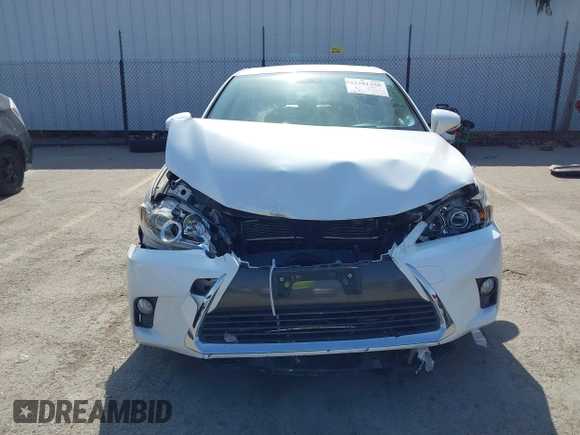 2016 Lexus CT 200h z VIN JTHKD5BH2G2274942, wystawiony jako IAAI lot #42281358 z przebiegiem 68 167 mil mil oraz . Historia ofert i sprzedaży dostępna na DreamBid. Obrazek 12.