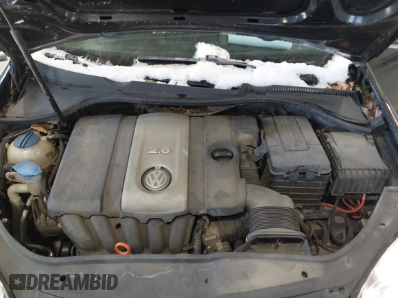 2008 Volkswagen Jetta SE with VIN 3VWRZ71K08M106704, listed as a IAAI auction lot 41402684 with 119,628 mi miles and . Bid and sale history available at DreamBid. Image 10.