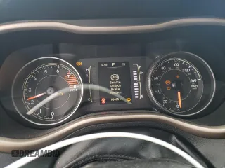2016 Jeep Cherokee Latitude z VIN 1C4PJMCS7GW253369, wystawiony jako Copart lot #63750275 z przebiegiem 96 465 mil mil oraz Szkoda całkowita • Salvage title. Historia ofert i sprzedaży dostępna na DreamBid. Obrazek 9.