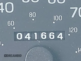 1999 Ford Econoline Passenger XL with VIN 1FBSS31L3XHB14197, listed as a IAAI auction lot 42253831 with 41,664 mi miles and . Bid and sale history available at DreamBid. Image 15.