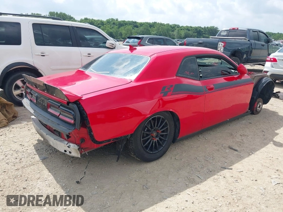 2016 Dodge Challenger R/T Plus with VIN 2C3CDZBT8GH120622, listed as a IAAI auction lot 42661468 with Not provided miles and . Bid and sale history available at DreamBid. Image 4.