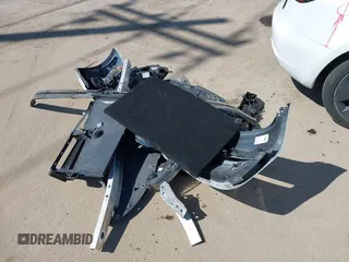 2023 Tesla Model 3 с VIN 5YJ3E1EA4PF433984, выставлен на аукционе IAAI как лот 41834180 с пробегом Не указан миль и . История ставок и продаж доступна на DreamBid. Изображение 10.