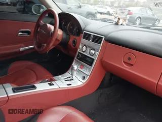 2005 Chrysler Crossfire Limited z VIN 1C3AN69L85X029304, wystawiony jako IAAI lot #41938178 z przebiegiem 107 751 mil mil oraz . Historia ofert i sprzedaży dostępna na DreamBid. Obrazek 5.
