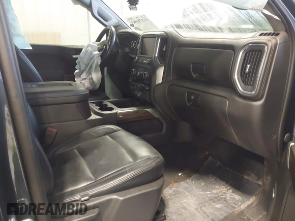 2020 Chevrolet Silverado 1500 RST with VIN 3GCPWDET6LG383109, listed as a IAAI auction lot 41370983 with 55,226 mi miles and . Bid and sale history available at DreamBid. Image 5.