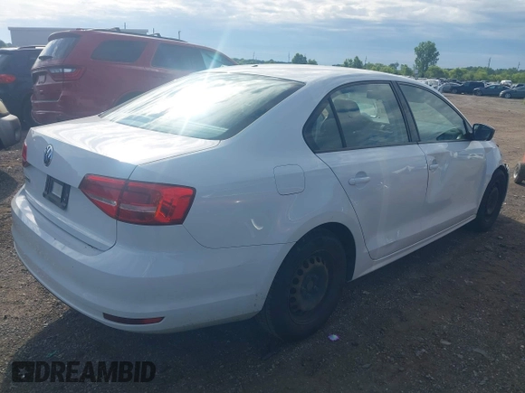 2015 Volkswagen Jetta S z VIN 3VW2K7AJ4FM327068, wystawiony jako IAAI lot #42610853 z przebiegiem 150 636 mil mil oraz . Historia ofert i sprzedaży dostępna na DreamBid. Obrazek 4.