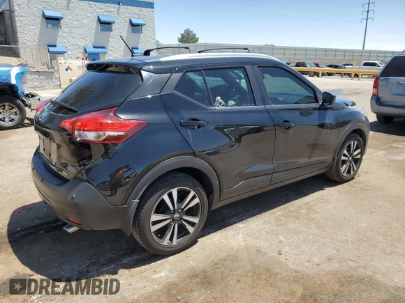 2020 Nissan Kicks SV z VIN 3N1CP5CV4LL564841, wystawiony jako Copart lot #57347645 z przebiegiem 67 515 mil mil oraz Szkoda całkowita • Salvage title. Historia ofert i sprzedaży dostępna na DreamBid. Obrazek 3.
