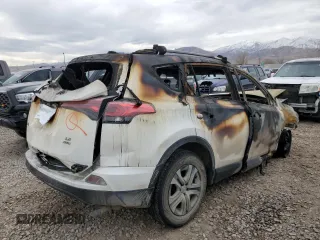 2018 Toyota RAV4 LE with VIN JTMBFREV1JJ718166, listed as a Copart auction lot 43698905 with Not Provided miles and Non Repairable. Bid and sale history available at DreamBid. Image 3.