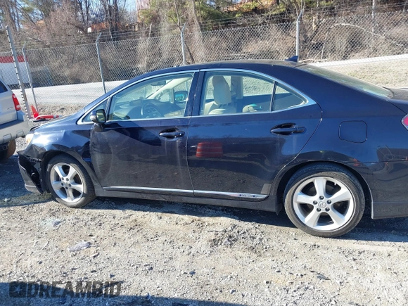 2010 Lexus HS 250h with VIN JTHBB1BAXA2038032, listed as a IAAI auction lot 41628486 with 207,054 mi miles and . Bid and sale history available at DreamBid. Image 14.