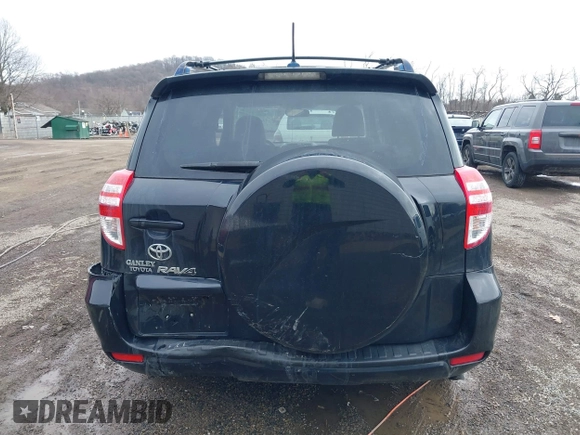 2009 Toyota RAV4 Ltd with VIN JTMZK31VX9D000106, listed as a IAAI auction lot 41621107 with 136,676 mi miles. Bid and sale history available at carsss.com. Image 16.