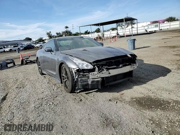 2017 Nissan GT-R Premium z VIN JN1AR5EF0HM820283, wystawiony jako Copart lot #80291674 z przebiegiem 98 489 mil mil oraz Szkoda całkowita • Salvage title. Historia ofert i sprzedaży dostępna na DreamBid. Obrazek 10.