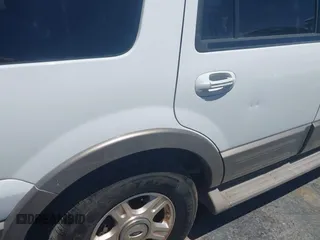 2003 Ford Expedition Eddie Bauer with VIN 1FMPU18L33LC16060, listed as a IAAI auction lot 42698132 with 224,088 mi miles and . Bid and sale history available at DreamBid. Image 12.
