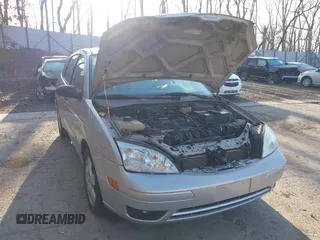 2007 Ford Focus S with VIN 1FAFP37N27W293597, listed as a IAAI auction lot 41866480 with 120,028 mi miles and . Bid and sale history available at carsss.com. Image 6.