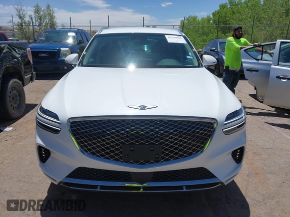 2025 Genesis GV70 2.5T z VIN 5NMMADTB0SH034672, wystawiony jako IAAI lot #42259585 z przebiegiem 4 380 mil mil oraz . Historia ofert i sprzedaży dostępna na DreamBid. Obrazek 13.