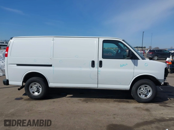 2020 Chevrolet Express Cargo Van with VIN 1GCWGAFP2L1274251, listed as a IAAI auction lot 41784672 with 77,356 mi miles. Bid and sale history available at carsss.com. Image 14.