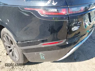2019 Land Rover Range Rover Velar R-Dynamic SE with VIN SALYL2EX7KA784128, listed as a IAAI auction lot 41929807 with 62,401 mi miles. Bid and sale history available at carsss.com. Image 5.