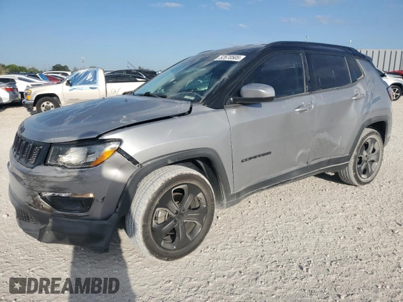 2018 Jeep Compass Altitude z VIN 3C4NJCBB7JT327535, wystawiony jako Copart lot #52670505 z przebiegiem 73 464 mil mil oraz Szkoda całkowita • Salvage title. Historia ofert i sprzedaży dostępna na DreamBid. Obrazek 1.