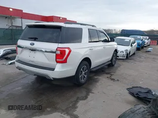 2019 Ford Expedition XLT with VIN 1FMJU1JT9KEA80164, listed as a IAAI auction lot 41907871 with 28,407 mi miles. Bid and sale history available at carsss.com. Image 4.