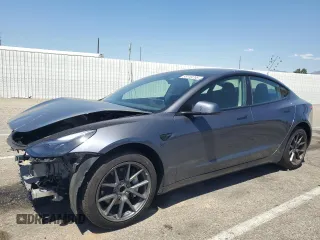 2023 Tesla Model 3 z VIN 5YJ3E1EA6PF426955, wystawiony jako Copart lot #55119795 z przebiegiem 26 686 mil mil oraz Szkoda całkowita • Salvage title. Historia ofert i sprzedaży dostępna na DreamBid. Obrazek 1.