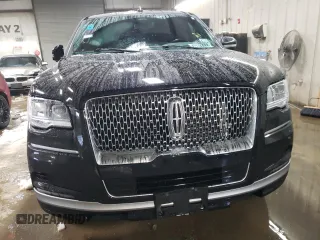 2022 Lincoln Navigator Standard z VIN 5LMJJ3NT2NEL08277, wystawiony jako Copart lot #37306614 z przebiegiem 47 572 mil mil oraz . Historia ofert i sprzedaży dostępna na DreamBid. Obrazek 5.