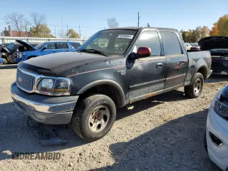 2002 Ford F-150 XLT with VIN 1FTRW08L82KE27440, listed as a Copart auction lot 76366864 with 253,433 mi miles and Clean Title. Bid and sale history available at carsss.com. Image 1.