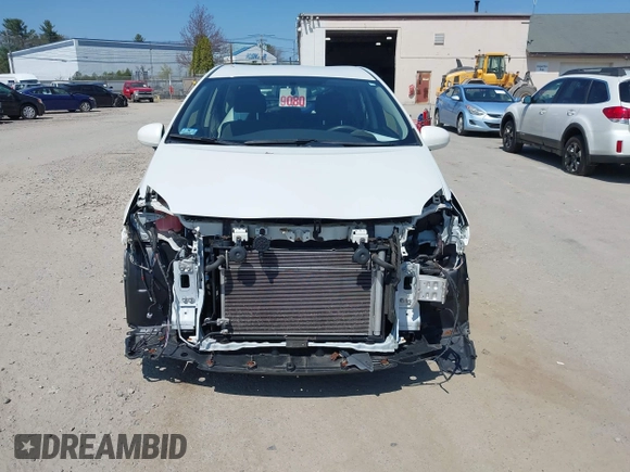 2015 Toyota Prius Four with VIN JTDKN3DU5F1907662, listed as a IAAI auction lot 42048565 with 84,458 mi miles. Bid and sale history available at carsss.com. Image 12.