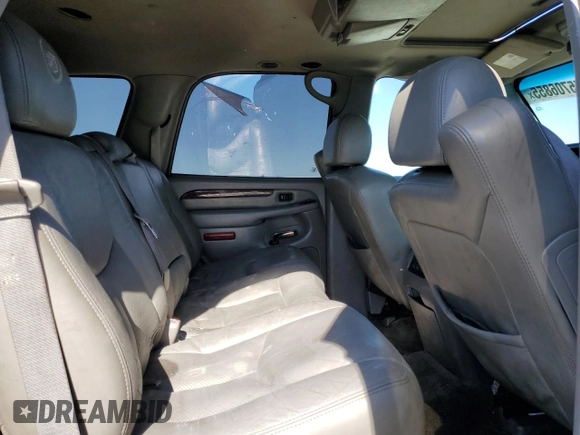 2006 Cadillac Escalade z VIN 1GYEK63N76R110360, wystawiony jako Copart lot #55706855 z przebiegiem Nie podano mil oraz Tytuł czysty. Historia ofert i sprzedaży dostępna na DreamBid. Obrazek 11.