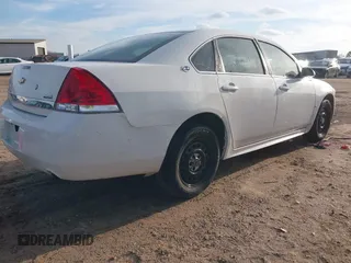 2009 Chevrolet Impala Police Police with VIN 2G1WS57M691314160, listed as a IAAI auction lot 41384304 with 183,742 mi miles. Bid and sale history available at carsss.com. Image 4.