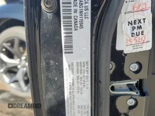 2022 Chrysler 300 S z VIN 2C3CCABG1NH115945, wystawiony jako Copart lot #53446005 z przebiegiem 58 184 mil mil oraz Szkoda całkowita • Salvage title. Historia ofert i sprzedaży dostępna na DreamBid. Obrazek 13.